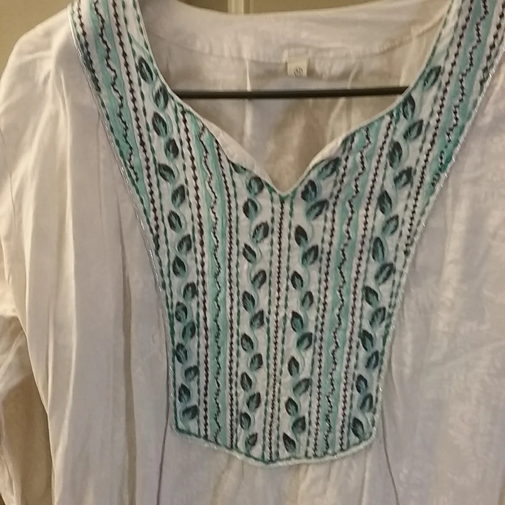 SOLD SWAP CITY-Tunic Cotton Embroidery Caftan Dress - Picture 4 of 6